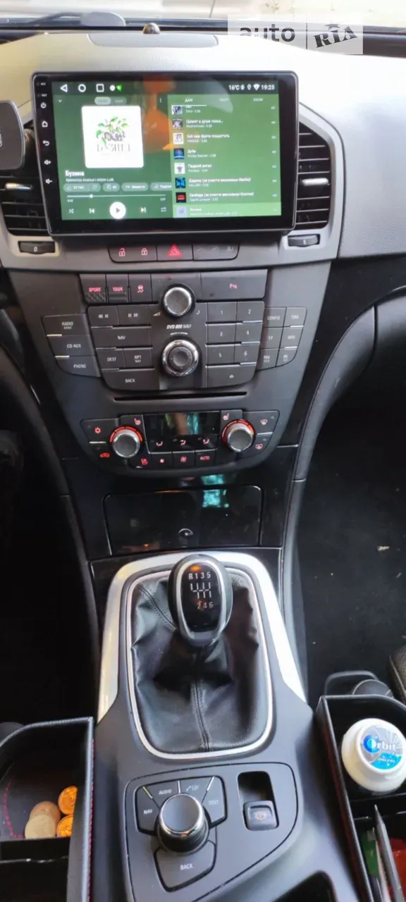 Opel Insignia 2011 photo 2