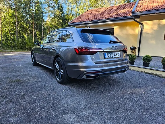 Audi A4 2021 photo 3