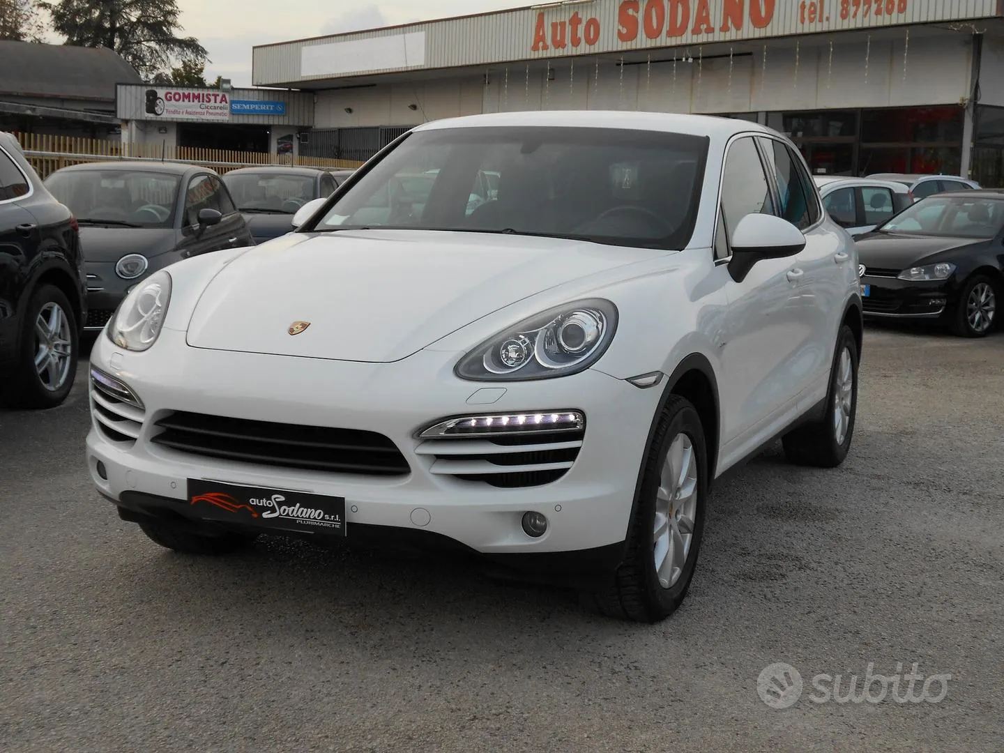Porsche Cayenne 2012 photo 3