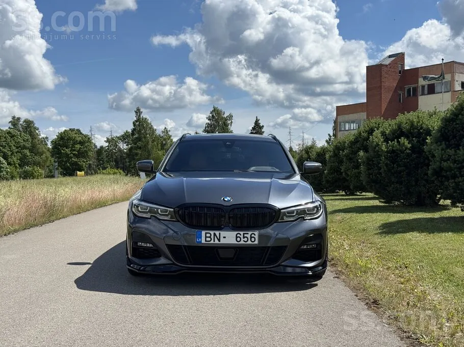 BMW 330D 2021 photo 2