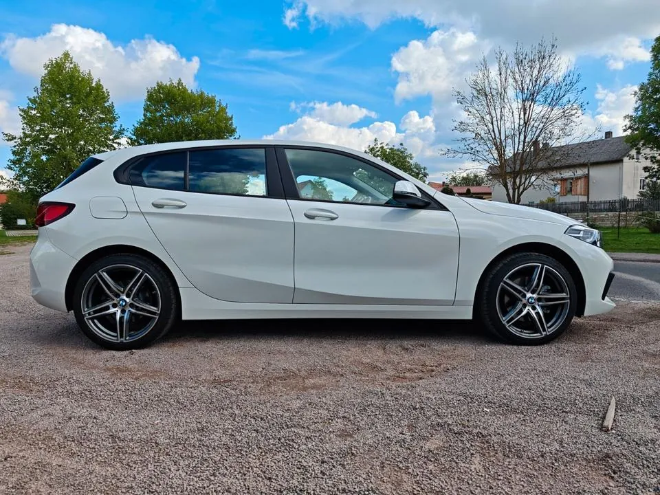BMW 118I
