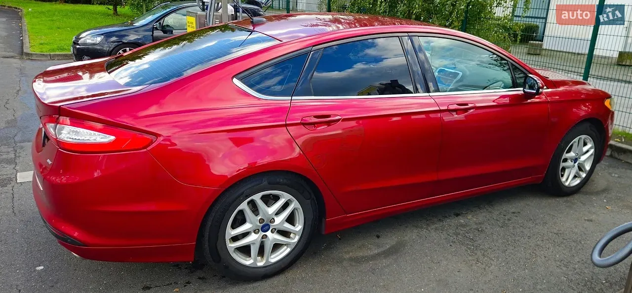 Ford Fusion 2014 photo 4