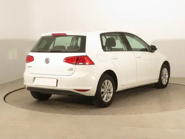 Volkswagen Golf 2014 photo 4