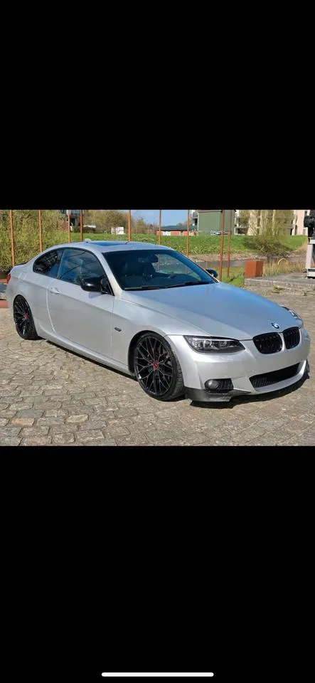 BMW 335I