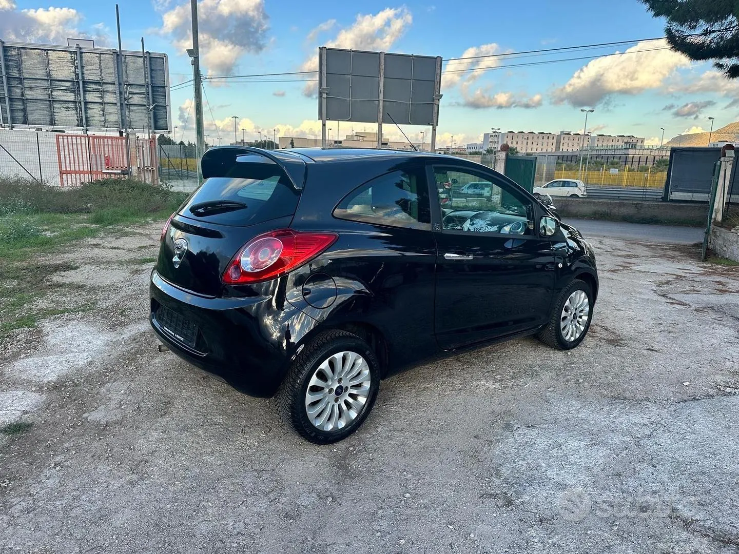 Ford Ka 2011 photo 3