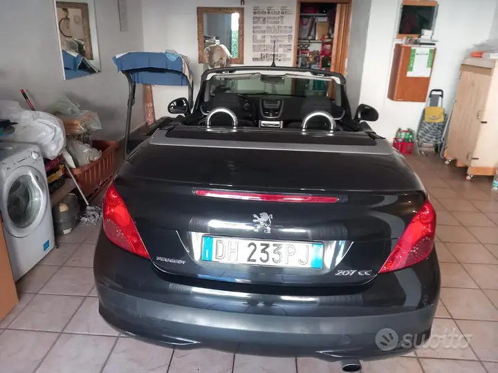 Peugeot 207 2008 photo 4