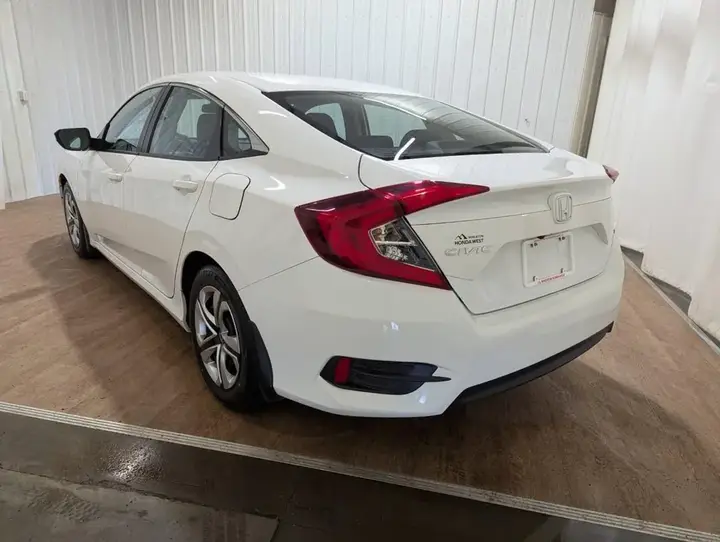 Honda Civic 2016 photo 5