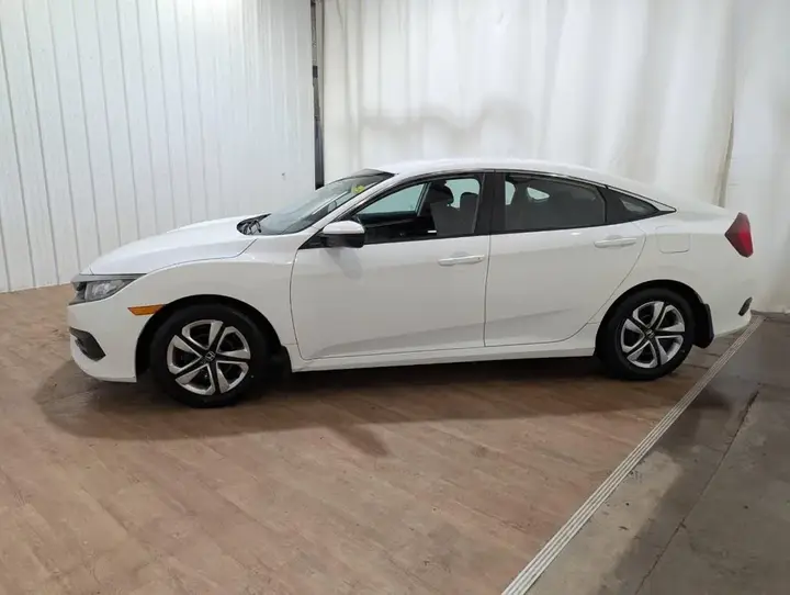 Honda Civic 2016 photo 4