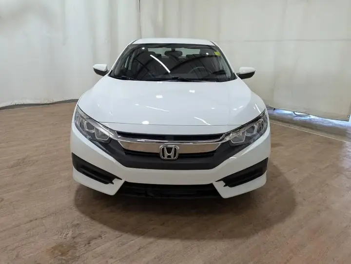 Honda Civic 2016 photo 2