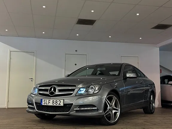 Mercedes-Benz C220 2012 photo 4