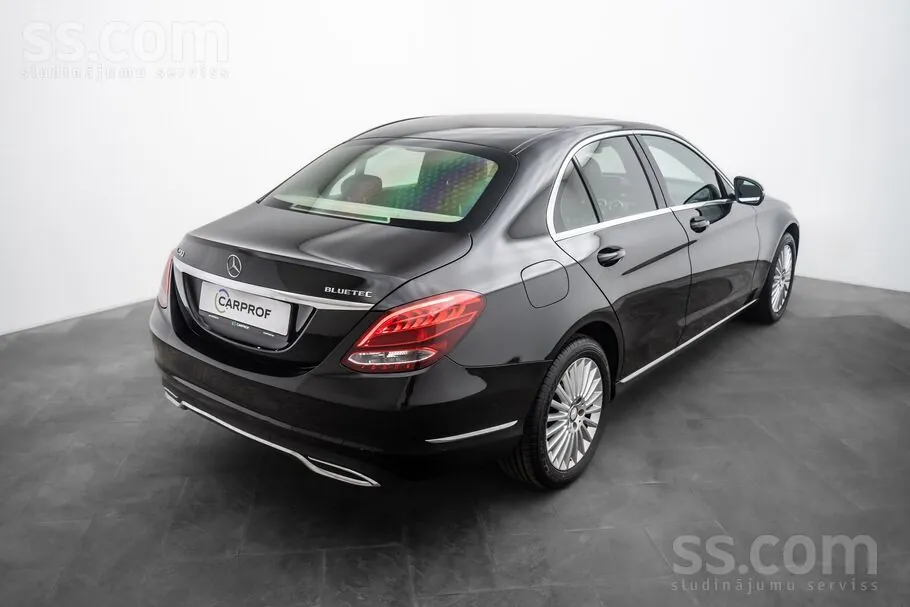Mercedes-Benz C 200 2014 photo 3