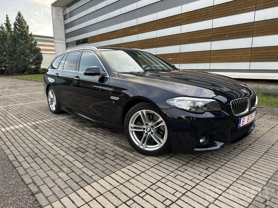 BMW 520I
