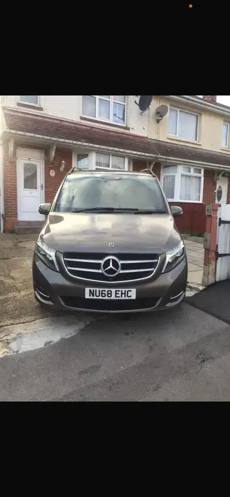 Mercedes-Benz V-Class 2018 photo 2