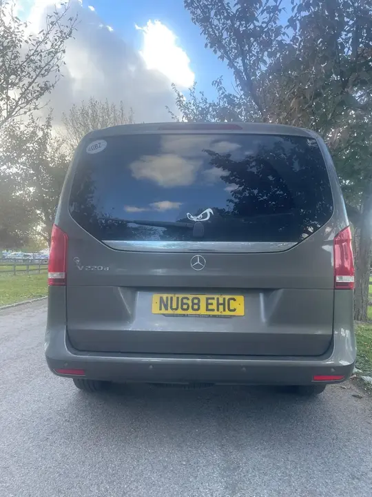 Mercedes-Benz V-Class 2018 photo 5