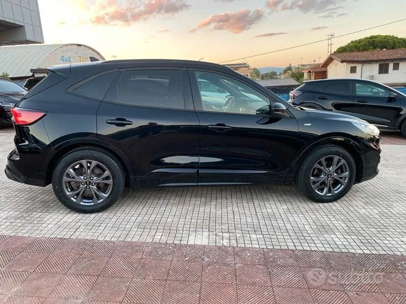 Ford Kuga 2022 photo 5