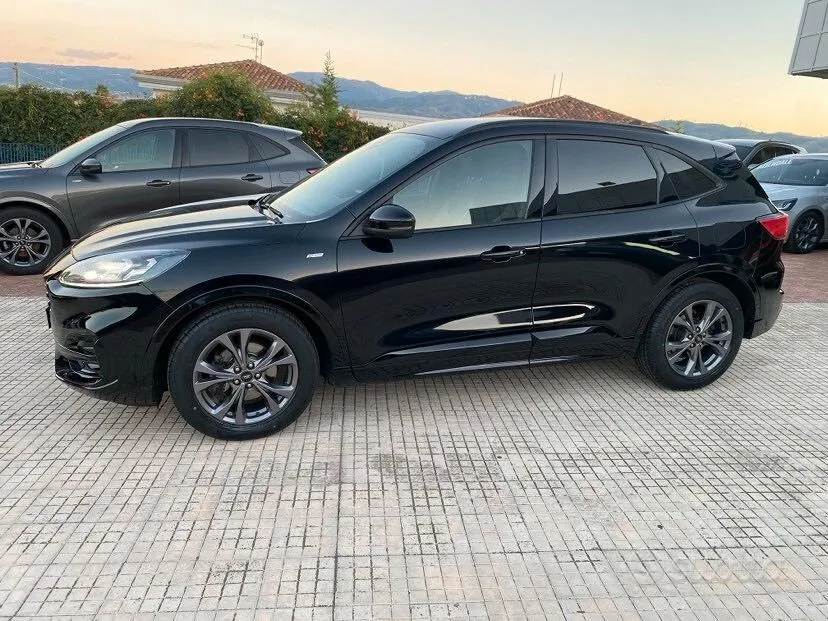 Ford Kuga 2022 photo 4