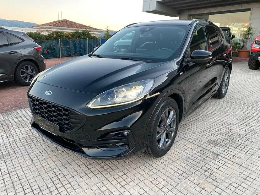 Ford Kuga 2022 photo 3