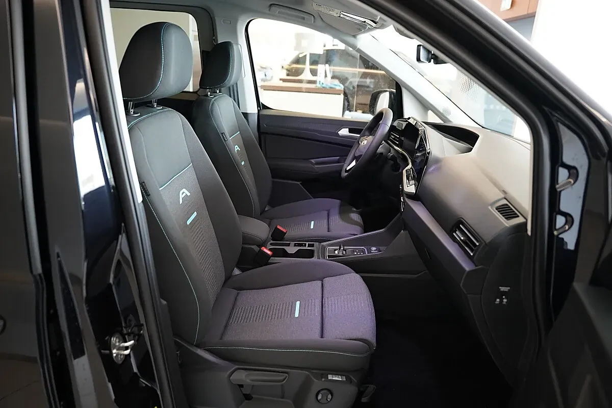 Ford Tourneo photo 3