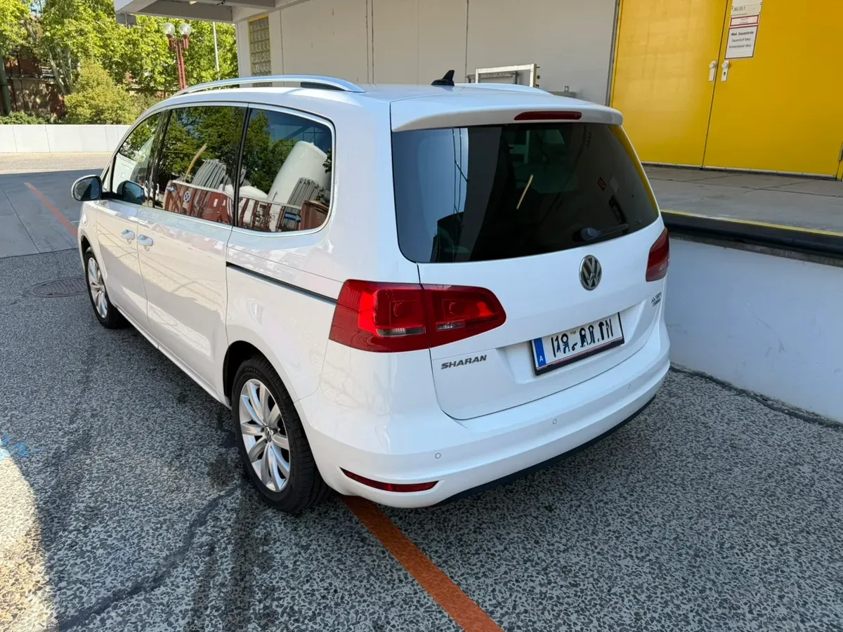 Volkswagen Sharan 2014 photo 2