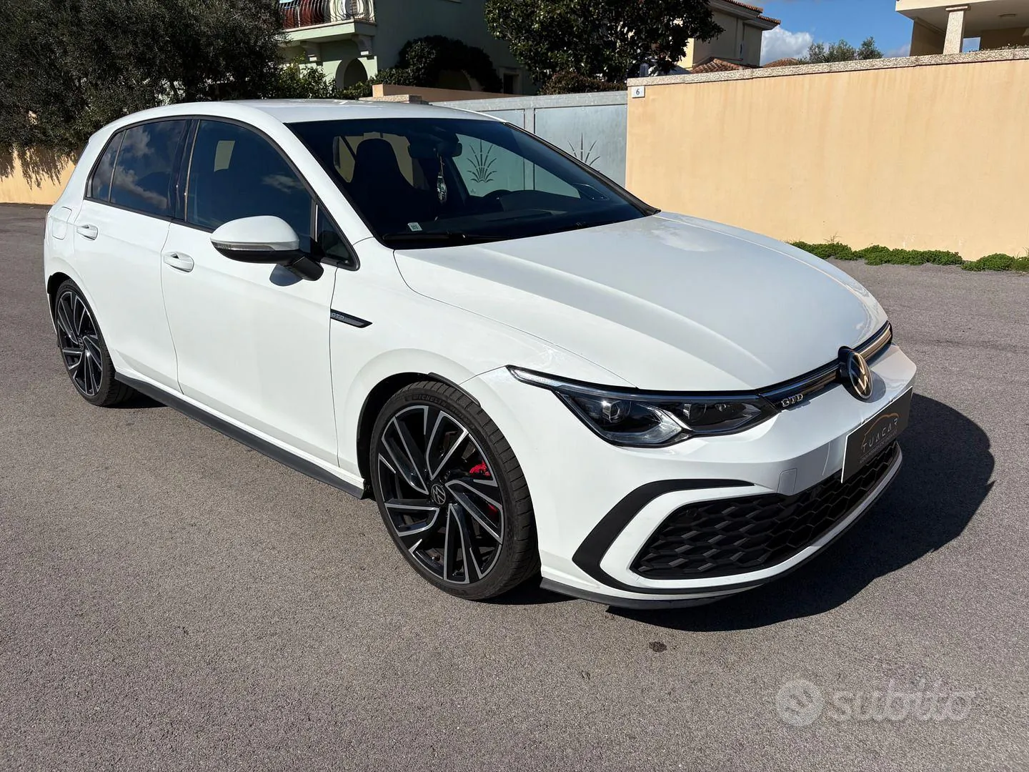 Volkswagen Golf 2021 photo 2