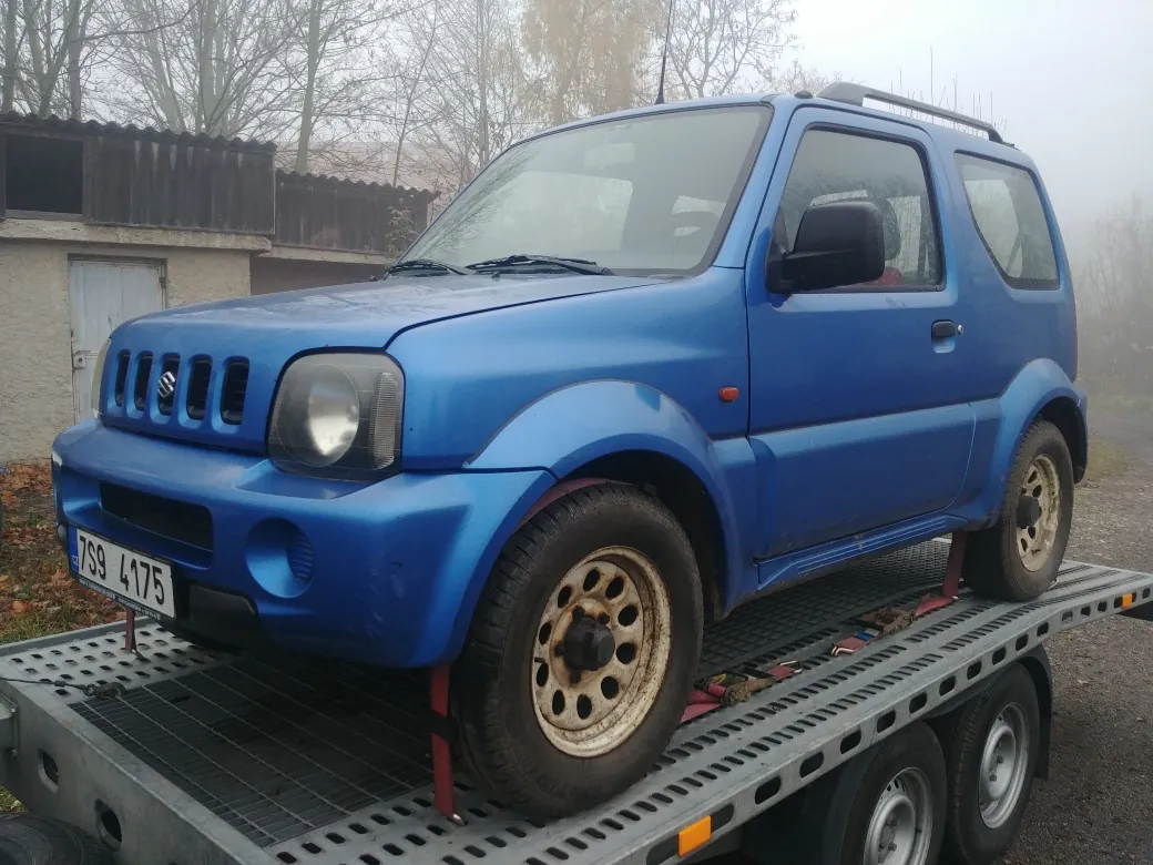 Suzuki Jimny photo 3
