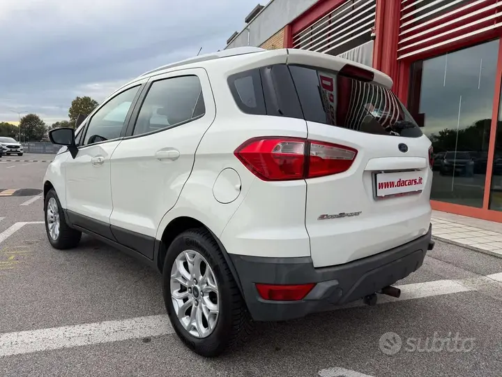 Ford Ecosport 2015 photo 5