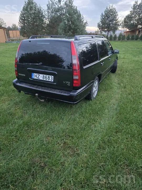 Volvo V70 2000 photo 4
