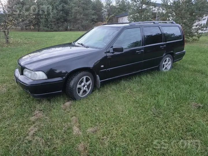 Volvo V70