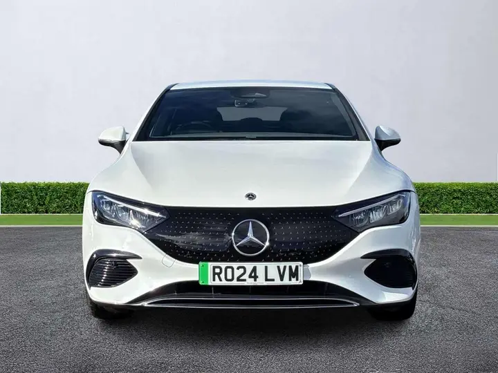 Mercedes-Benz Eqe 2024 photo 5