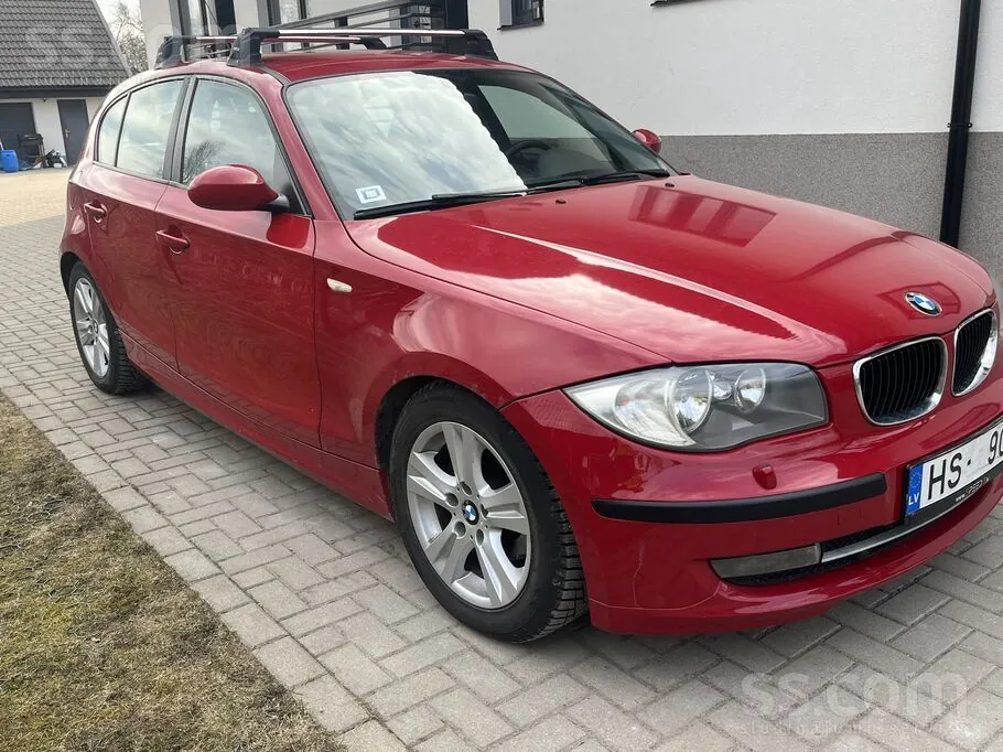 BMW 118 2011 photo 5