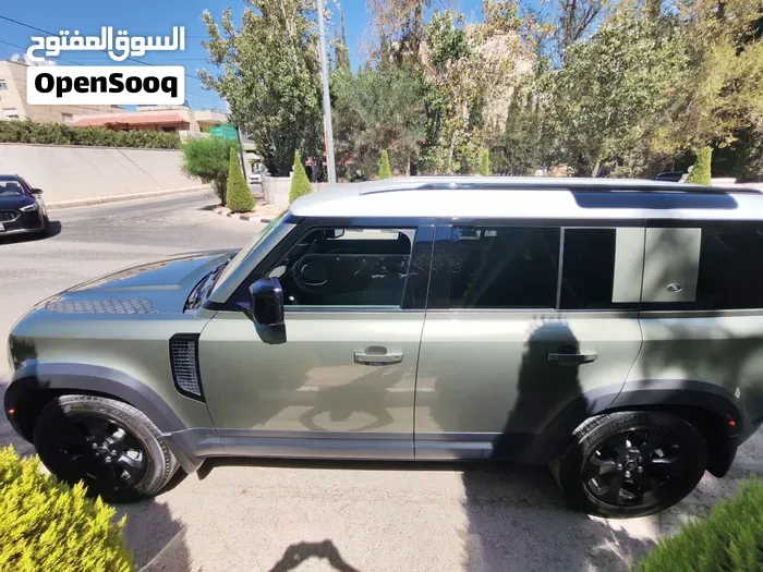Land Rover Defender 2021 photo 4
