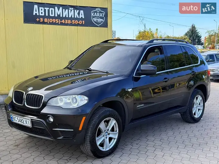 BMW X5 2011 photo 4