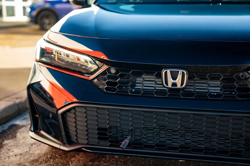 Honda Civic 2026 photo 3