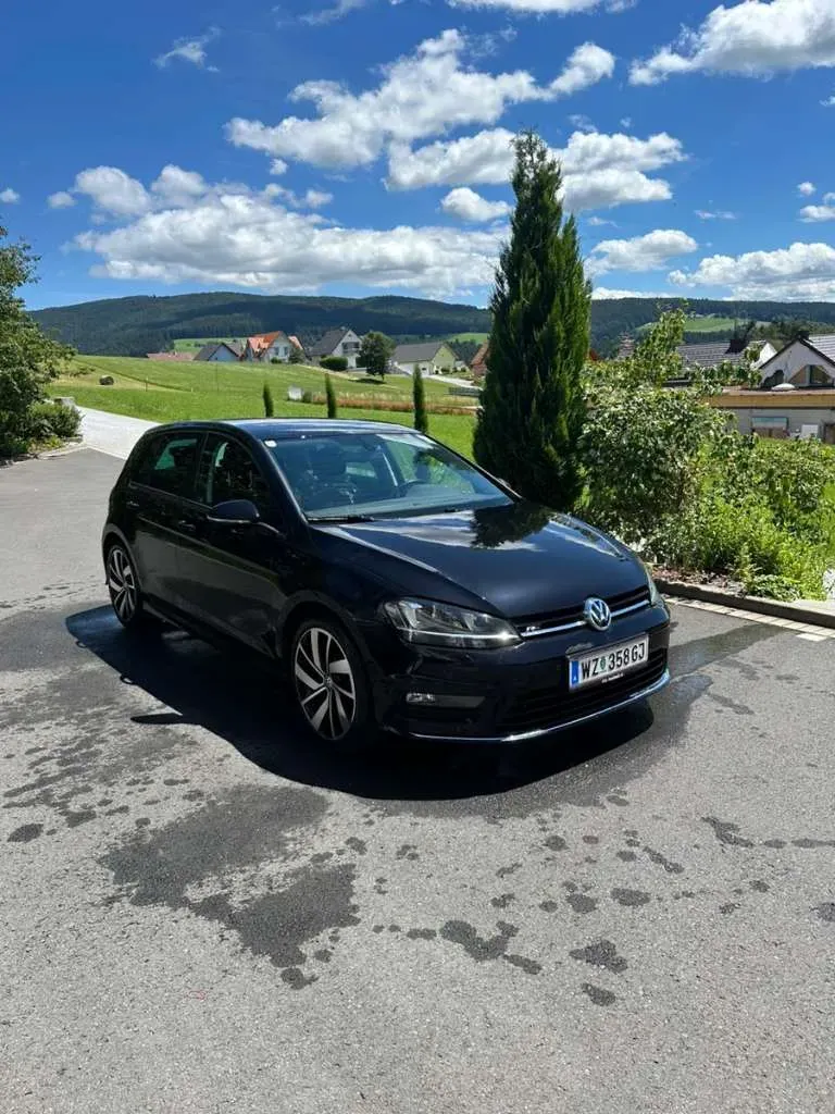 Volkswagen Golf 2014 photo 2
