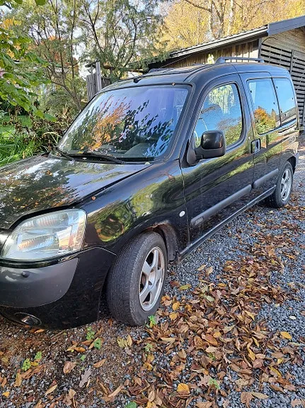 Citroen Berlingo 2003 photo 2