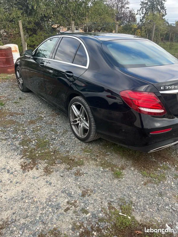 Mercedes-Benz E-Class 2017 photo 2