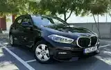 BMW 1 Series 2019 photo 2