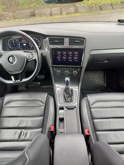 Volkswagen E-Golf 2019 photo 5
