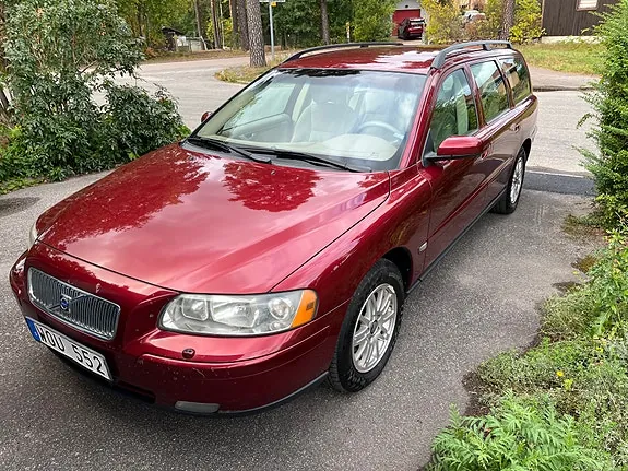 Volvo V70 2005 photo 2