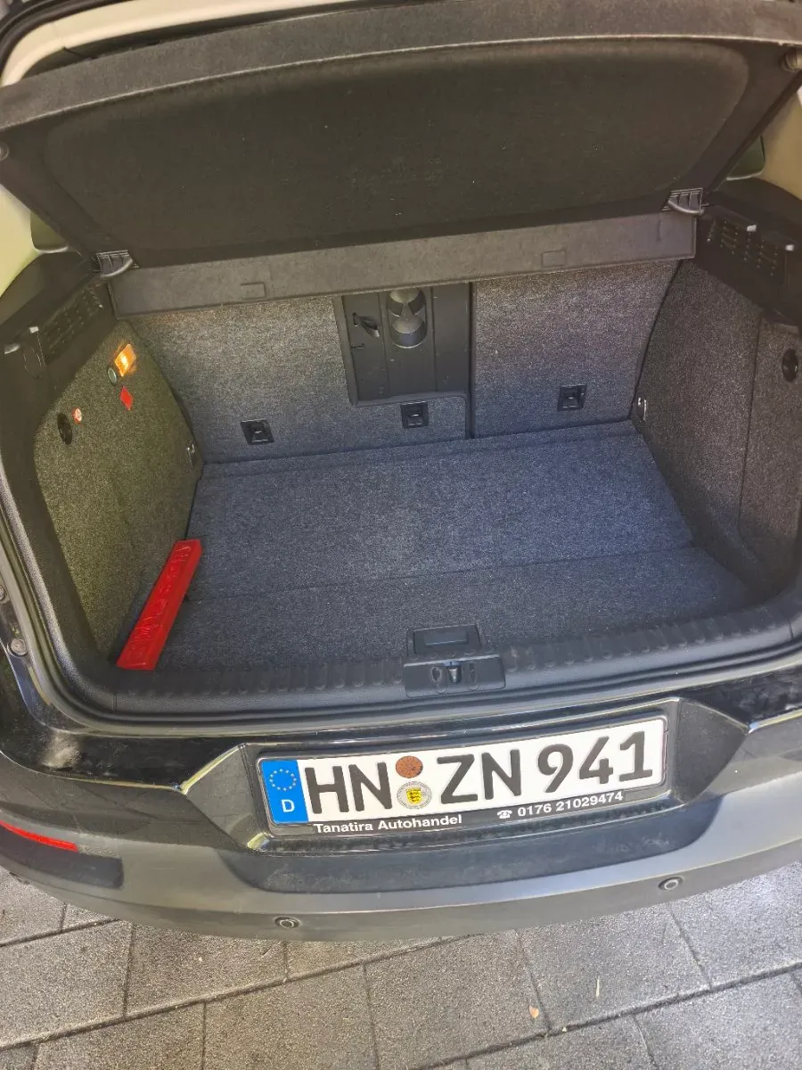 Volkswagen Tiguan 2011 photo 3