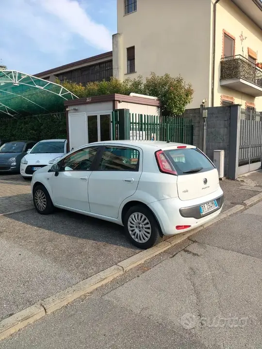 Fiat Punto Evo 2009 photo 4