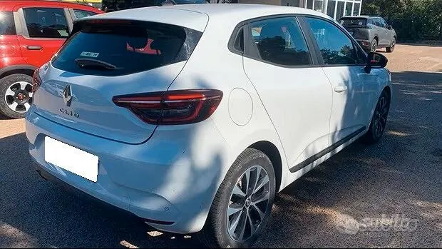 Renault Clio 2023 photo 5