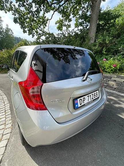 Nissan Note 2015 photo 4