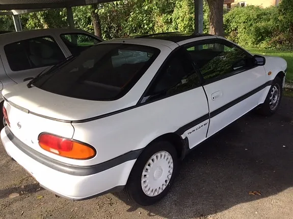 Nissan 100 Nx