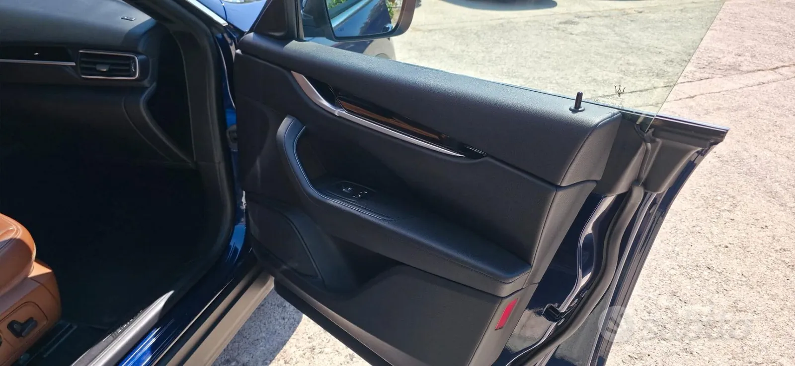 Maserati Levante 2016 photo 3
