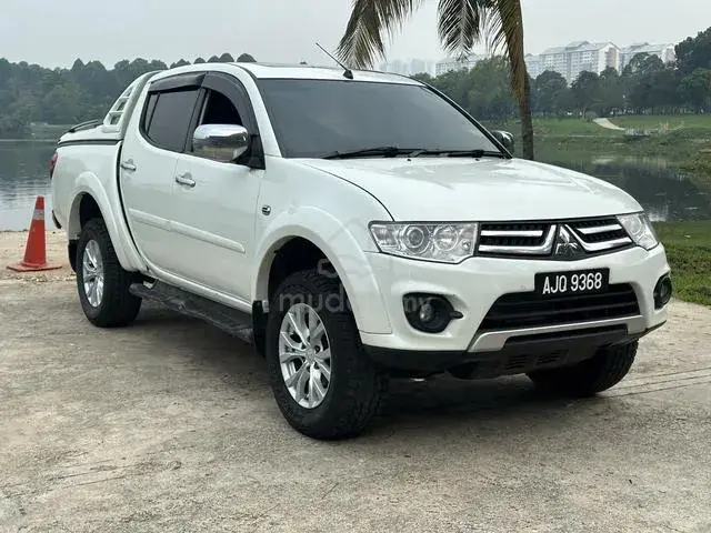 Mitsubishi Triton