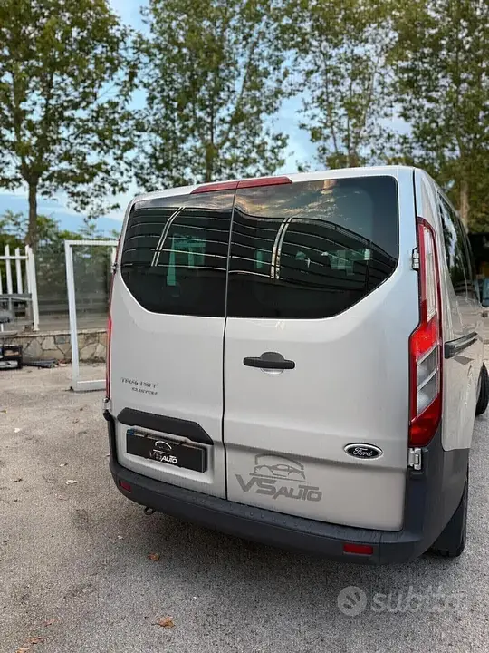 Ford Transit Custom 2013 photo 4