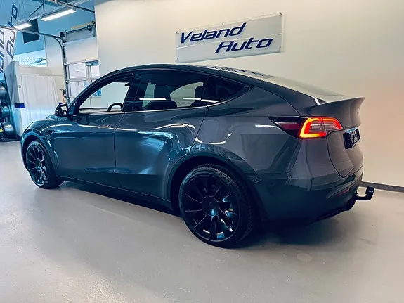 Tesla Model Y 2022 photo 4