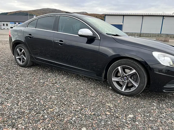 Volvo S60 2011 photo 3