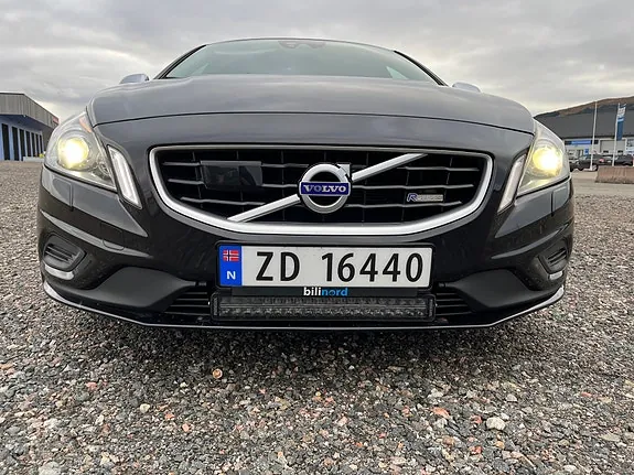 Volvo S60 2011 photo 5